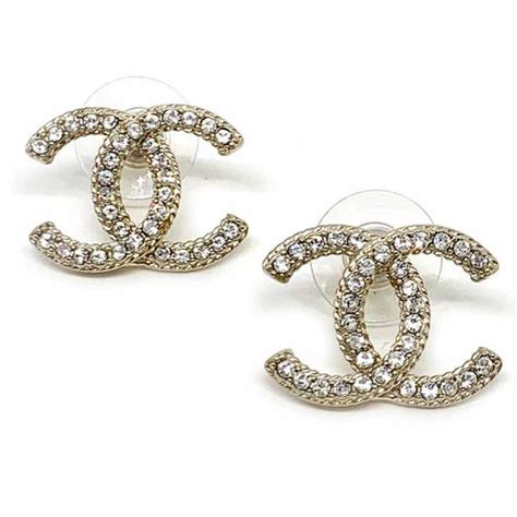 boucles d'oreilles pendantes chanel|boucles d'oreille chanel femme occasion.